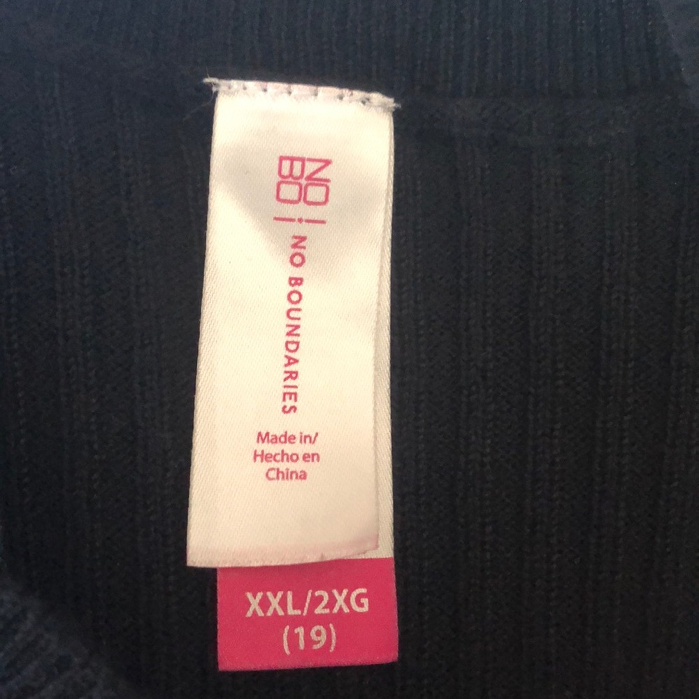 Black cut-out neck sweater - Picture 3 of 3